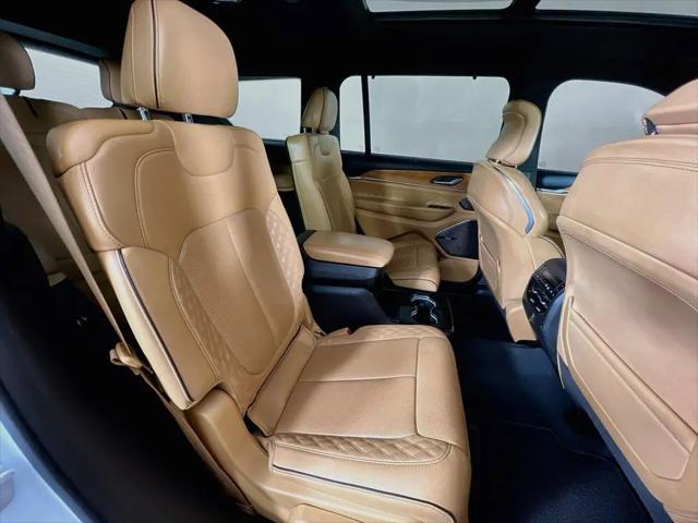 2023 Jeep Grand Cherokee L Summit Reserve 4x4