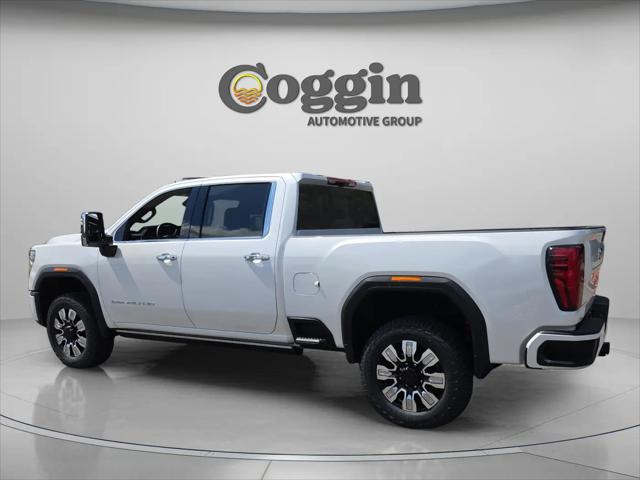 2024 GMC Sierra 2500HD 4WD Crew Cab Standard Bed Denali