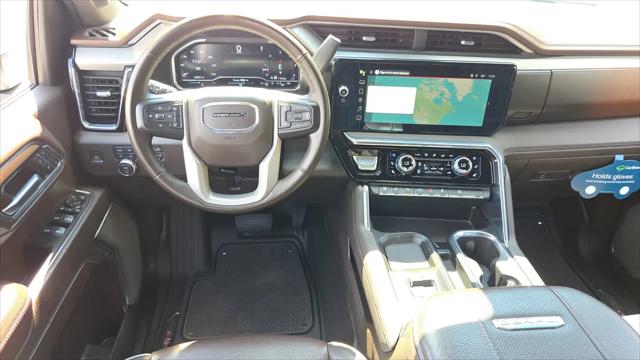 2024 GMC Sierra 2500HD 4WD Crew Cab Standard Bed Denali