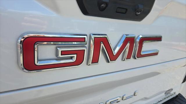 2024 GMC Sierra 2500HD 4WD Crew Cab Standard Bed Denali