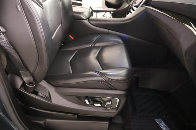 2020 Cadillac Escalade 4WD Platinum