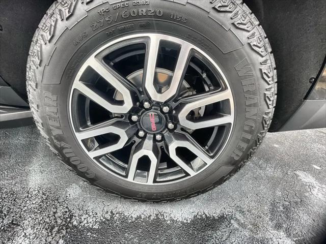 2024 GMC Yukon 4WD AT4