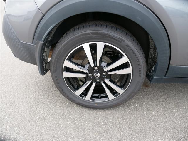2020 Nissan Kicks SV Xtronic CVT
