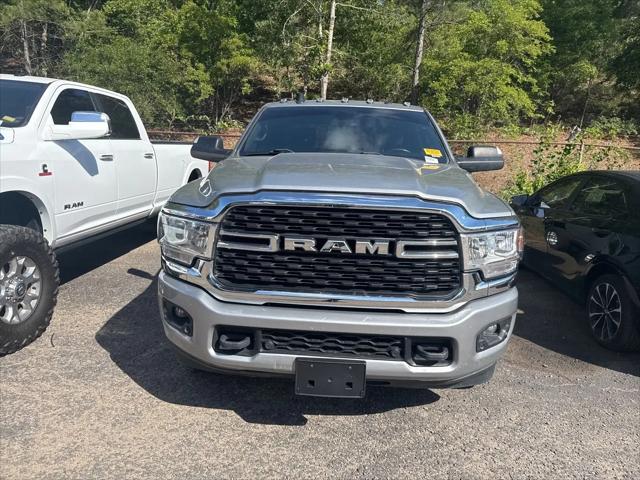 2022 Ram 3500 Big Horn Crew Cab 4x4 8' Box