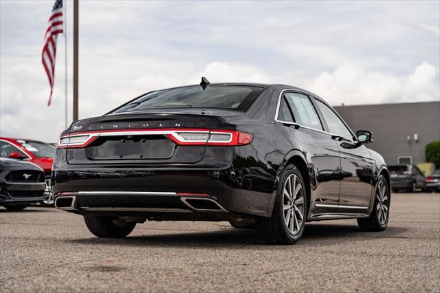 2018 Lincoln Continental Premiere