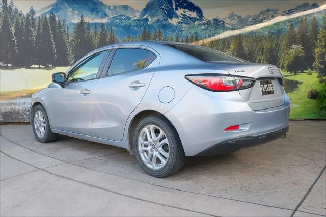 2017 Toyota Yaris iA Base