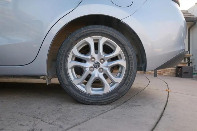 2017 Toyota Yaris iA Base