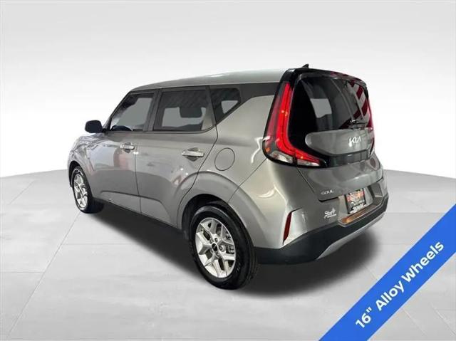 2023 Kia Soul LX