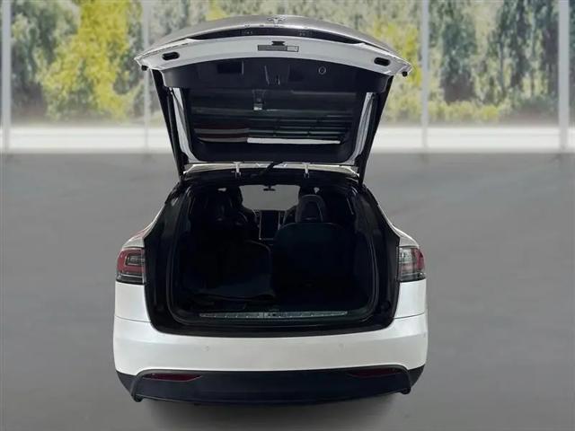 2016 Tesla Model X 90D