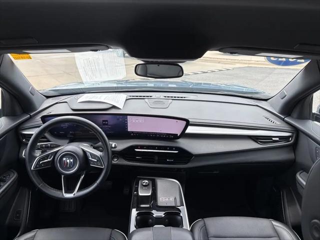 2025 Buick Enclave Preferred FWD