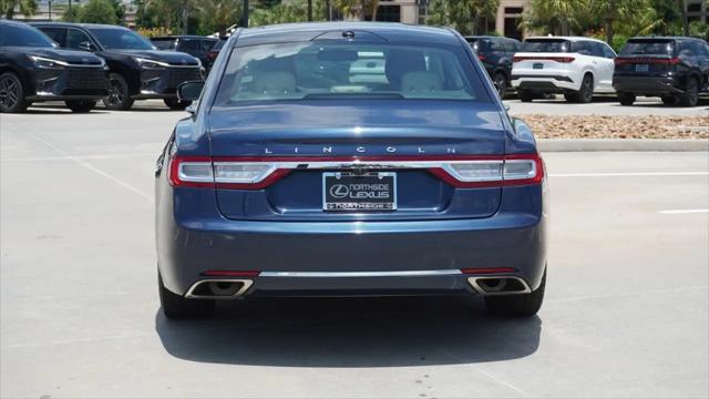 2017 Lincoln Continental Select