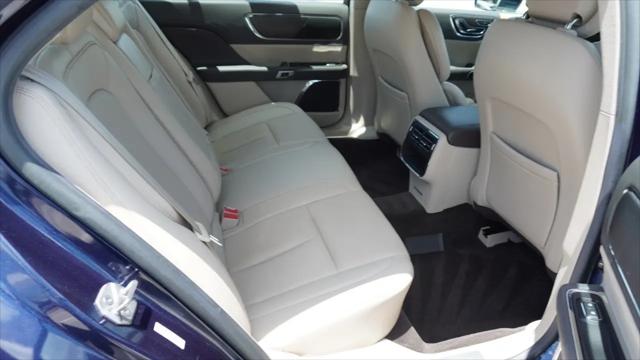 2017 Lincoln Continental Select
