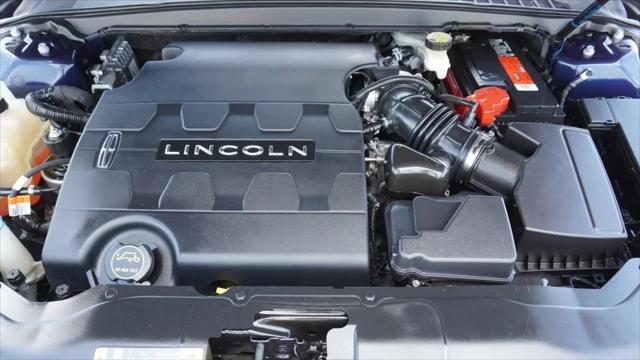 2017 Lincoln Continental Select