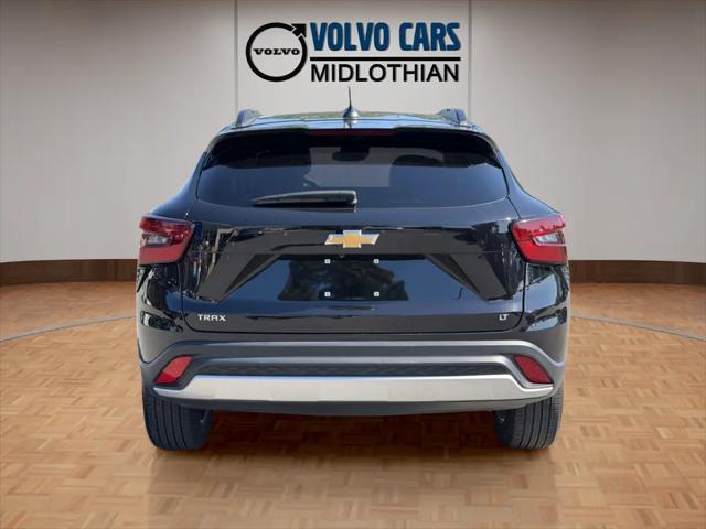2025 Chevrolet Trax FWD LT