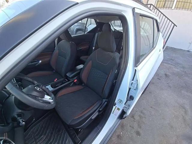 2023 Nissan Kicks SR Xtronic CVT