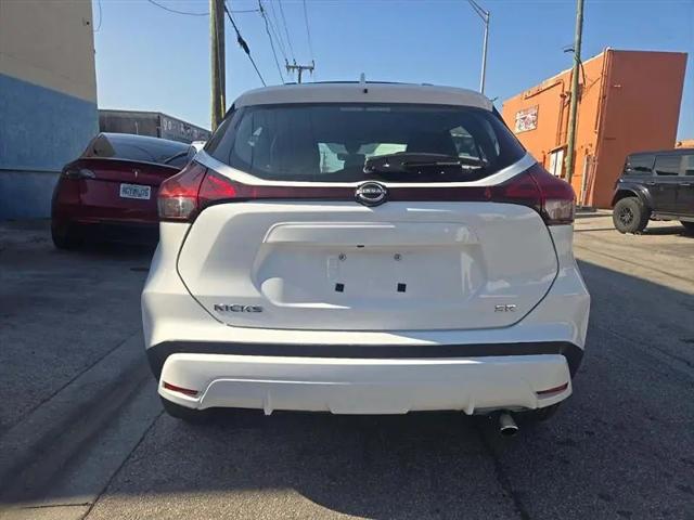 2023 Nissan Kicks SR Xtronic CVT