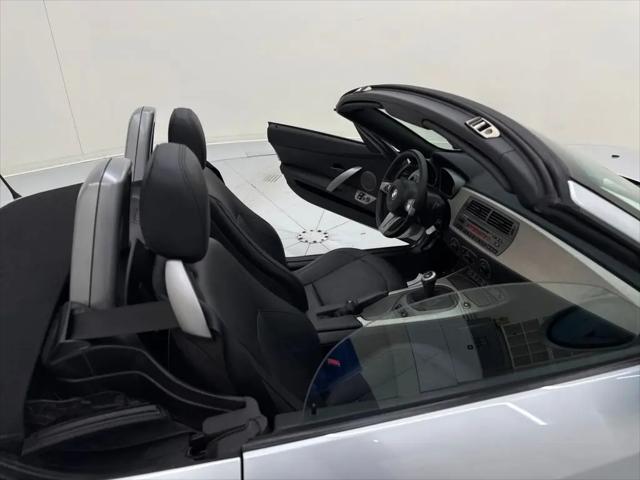 2004 BMW Z4 3.0i