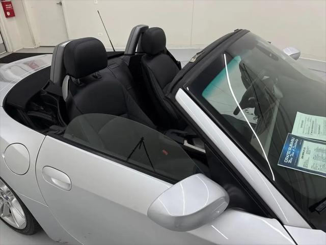 2004 BMW Z4 3.0i