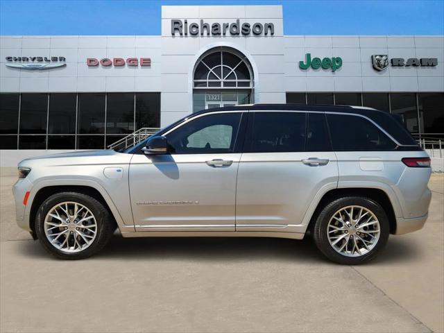 2022 Jeep Grand Cherokee Summit 4x4
