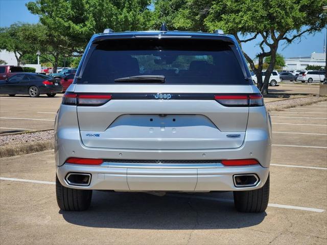 2022 Jeep Grand Cherokee Summit 4x4