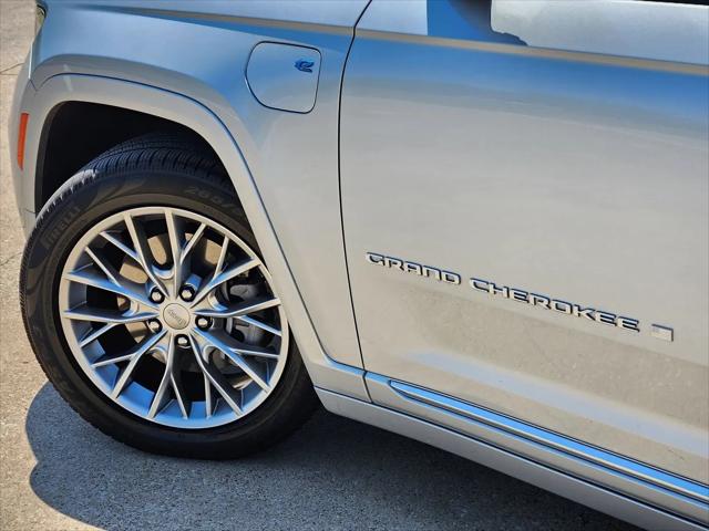 2022 Jeep Grand Cherokee Summit 4x4