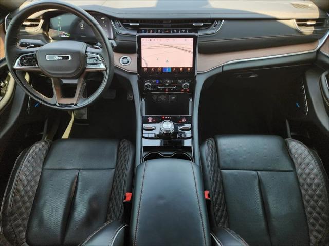 2022 Jeep Grand Cherokee Summit 4x4