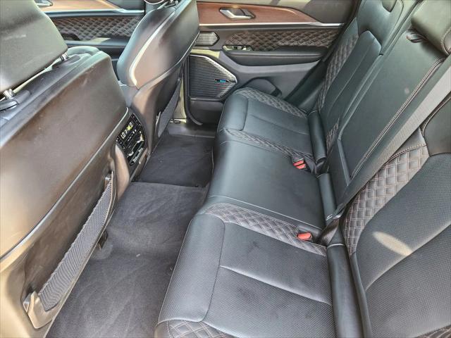 2022 Jeep Grand Cherokee Summit 4x4