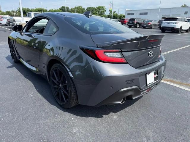 2025 Toyota GR86 Premium