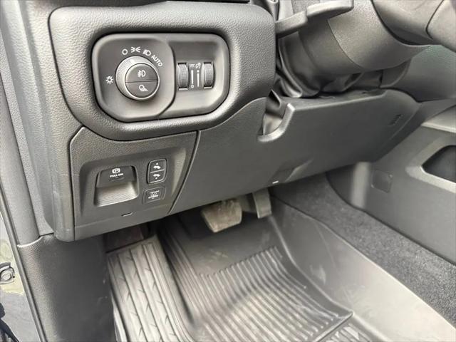 2026 Ram 1500 Laramie Crew Cab 4x4 5'7" Box