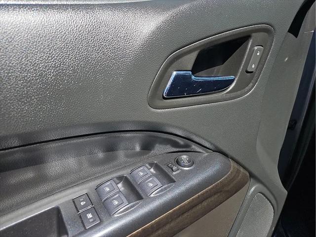 2022 GMC Canyon 2WD Crew Cab Short Box Elevation