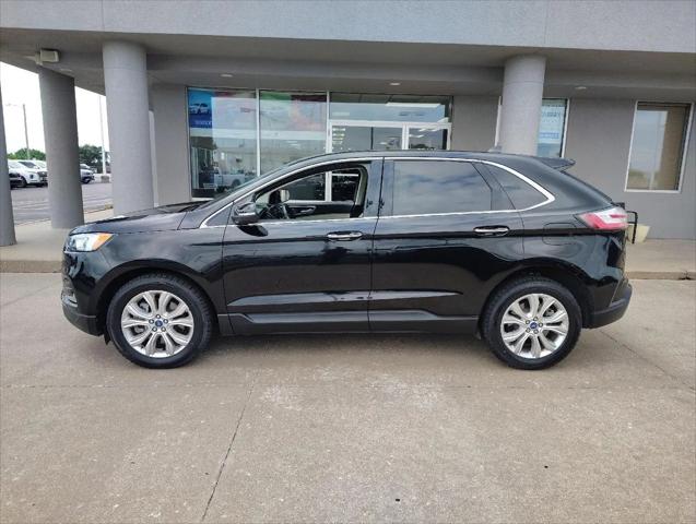 2022 Ford Edge Titanium