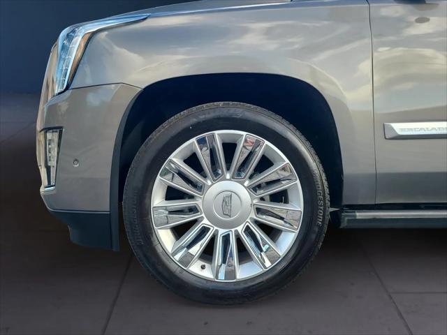 2018 Cadillac Escalade ESV Platinum