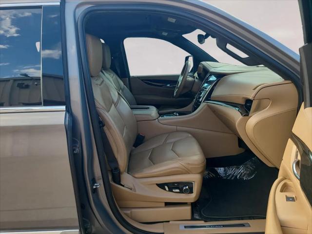 2018 Cadillac Escalade ESV Platinum