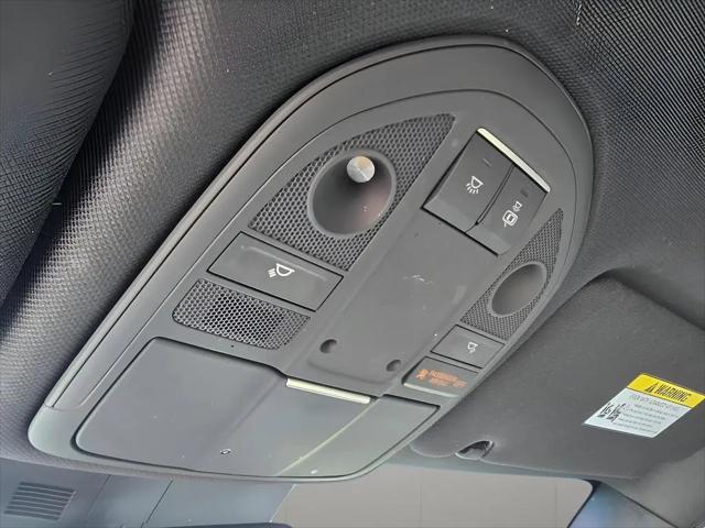 2023 Genesis G70 2.0T AWD
