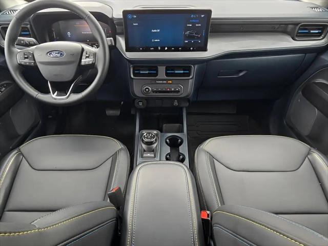 2025 Ford Maverick Lobo Standard
