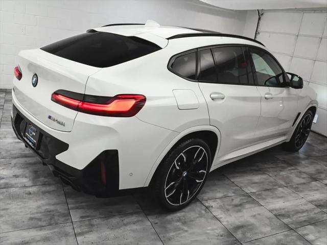 2025 BMW X4 M40i