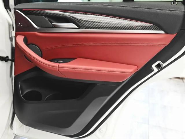 2025 BMW X4 M40i