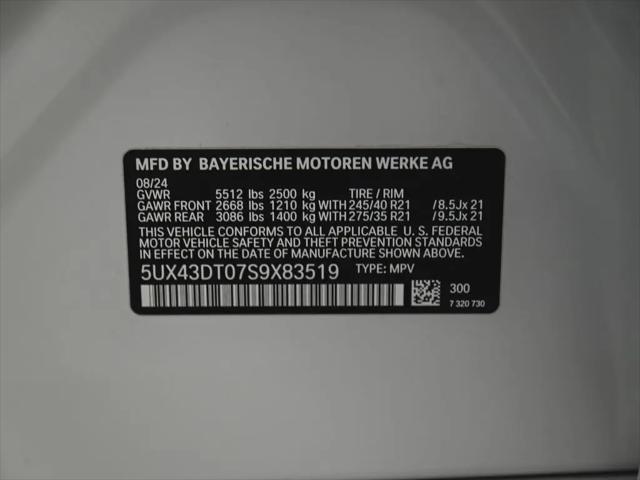 2025 BMW X4 M40i