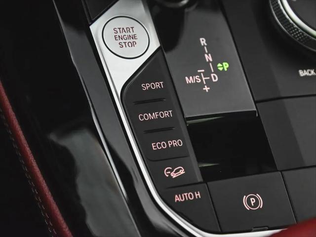 2025 BMW X4 M40i