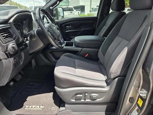 2023 Nissan Titan Crew Cab SV 4x2
