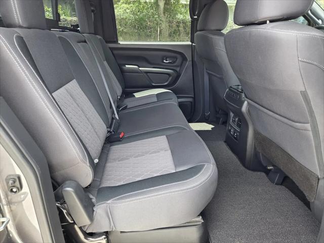 2023 Nissan Titan Crew Cab SV 4x2