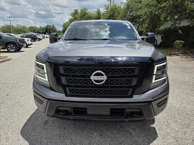2023 Nissan Titan Crew Cab SV 4x2
