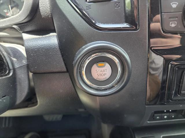 2023 Nissan Titan Crew Cab SV 4x2