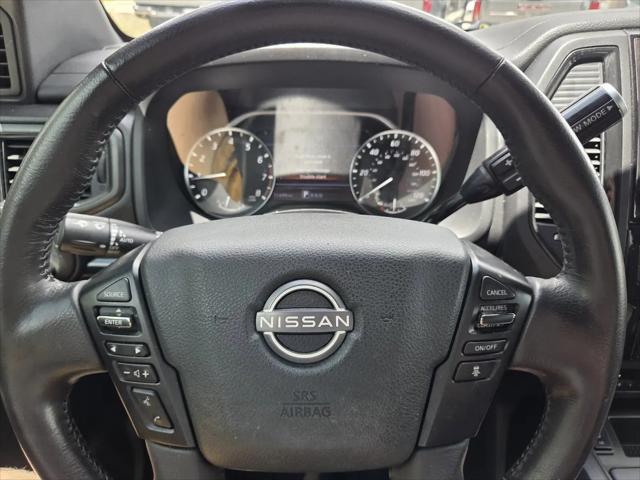 2023 Nissan Titan Crew Cab SV 4x2