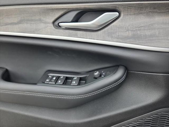 2026 Jeep Grand Cherokee L Altitude 4x2