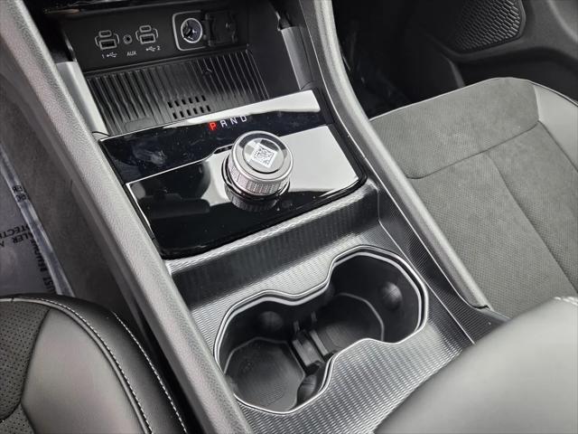 2026 Jeep Grand Cherokee L Altitude 4x2