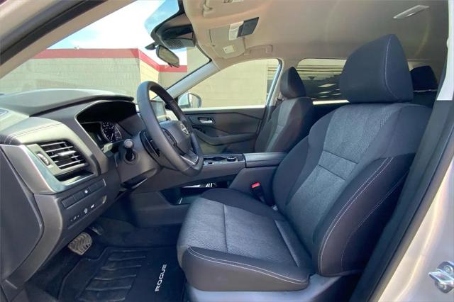 2025 Nissan Rogue SV Intelligent AWD