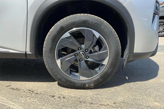 2025 Nissan Rogue SV Intelligent AWD