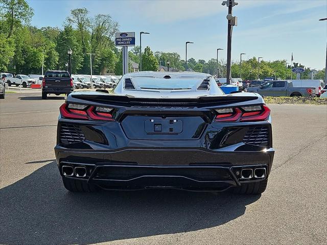 2025 Chevrolet Corvette Stingray RWD Coupe 2LT