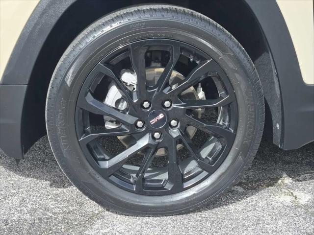 2023 GMC Terrain FWD SLE